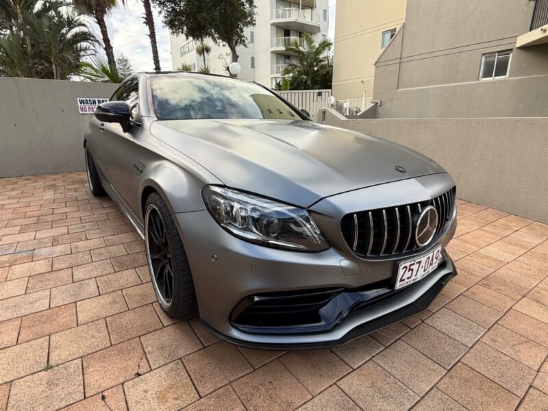 Mercedes AMG C63